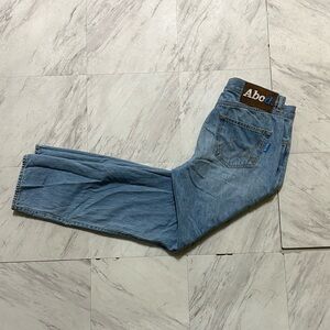 Advisory Board Crystals Abcd. Men’s light wash denim jeans size 36